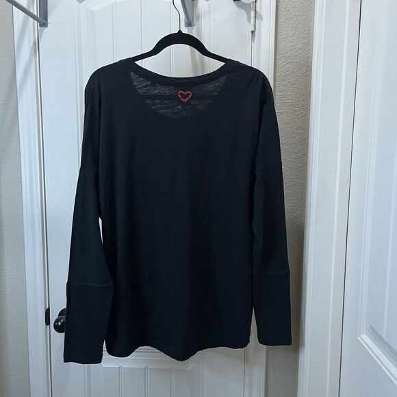 Darling Cabi # 4197 "Love You Tee" Boxy Fit Dropped Shoulders Black Top Size M - Picture 8 of 11